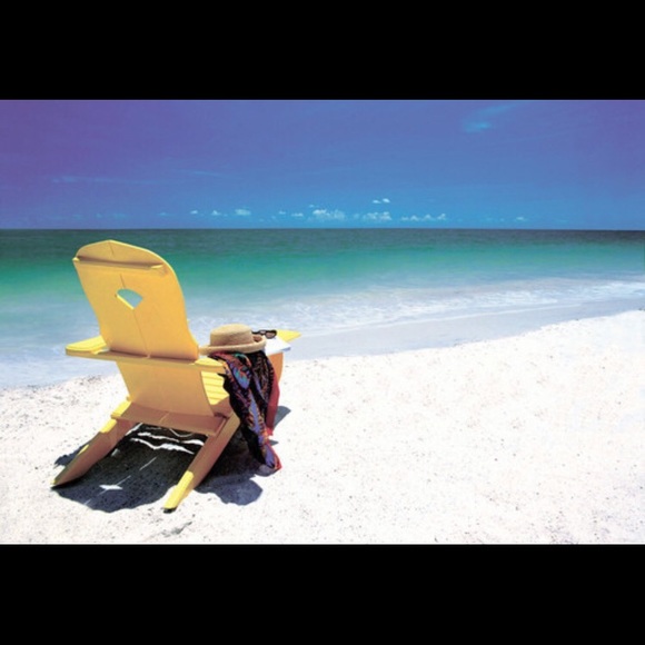 Meet your Posher, Lana - Picture 2 of 3